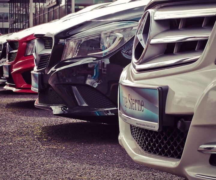 Traveling to a New City? Why You Should Book Through a Car Rental Marketplace Before You Land